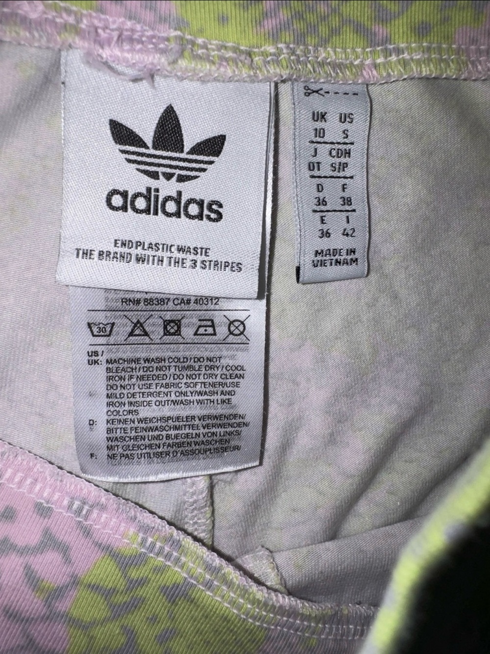 Adidas Originals Snake Print Bike Shorts Small - Picture 7 of 12